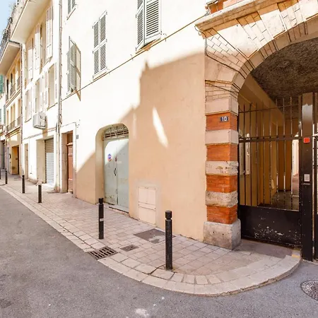 Greg Yourhosthelper Apartament Cannes